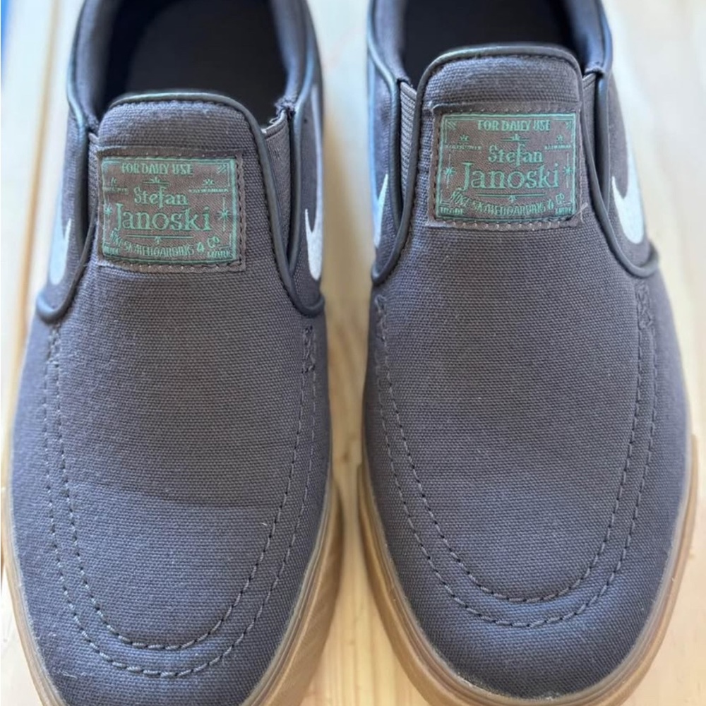 Nike Stefan Janoski Grey/Blueish Slip-On Shoes